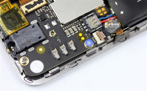 努比亚Z5S拆解 与小米3拼性价比 （图）3