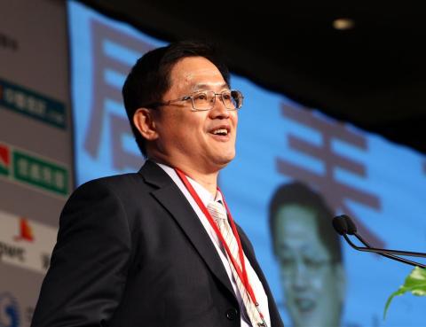 和硕董事长童子贞接任台北电脑公会主席