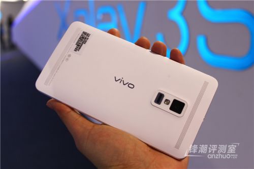 全国首发：vivo Xplay3S上手快评13