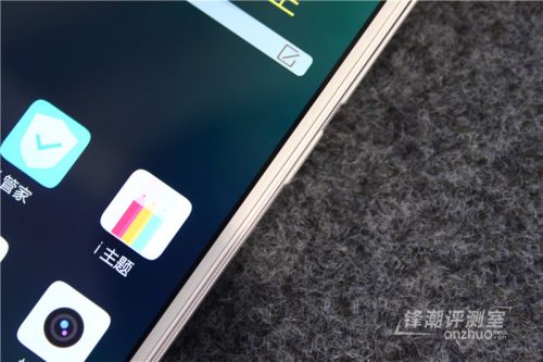 全国首发：vivo Xplay3S上手快评7