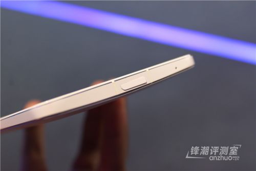 全国首发：vivo Xplay3S上手快评12