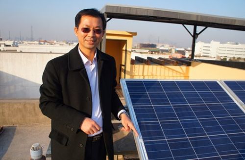 浦东张江第一家分布式光伏电站入网发电