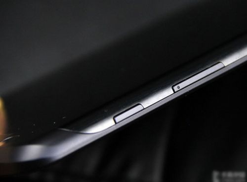 全高清屏+骁龙600四核强机 LG G Pad评测8