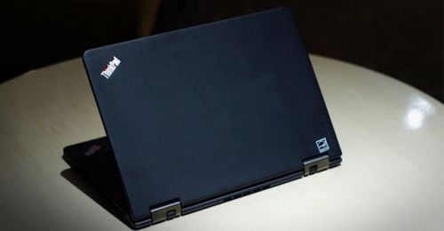 ThinkPad S1 Yoga评测 创新呼吸键盘设计1