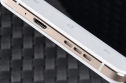 一袭礼服慧眼识夜 夜拍新秀OPPO R1试玩7