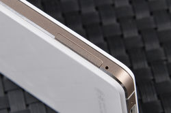 一袭礼服慧眼识夜 夜拍新秀OPPO R1试玩6