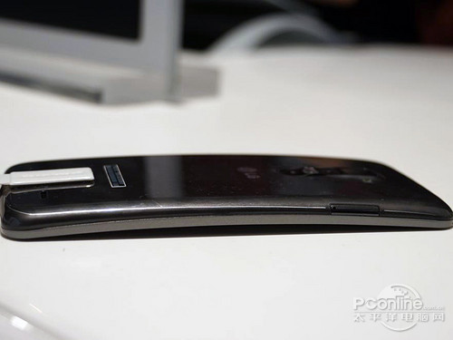 曲面屏幕 6英寸LG G Flex手机现场体验6