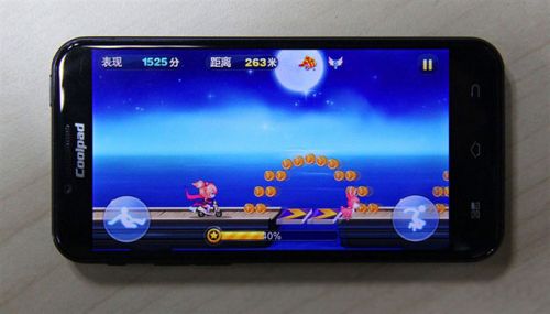 屏幕惊艳 酷派大观4 mini评测 1