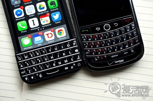 看起来很美 iPhone键盘保护壳Typo Keyboard上手体验3