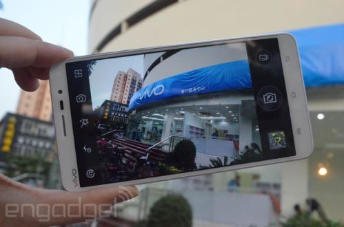 千呼万唤始出来  Vivo Xplay 3S 抢先动手玩4