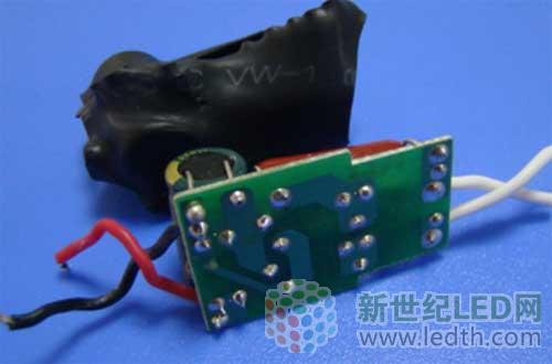 低成本LED球泡灯内部结构解密17