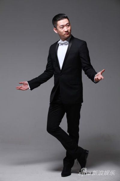 独苗 曹云金 : 春晚 只有一个相声挺凄凉