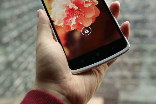 一转倾心？OPPO N1体验评测(图)4