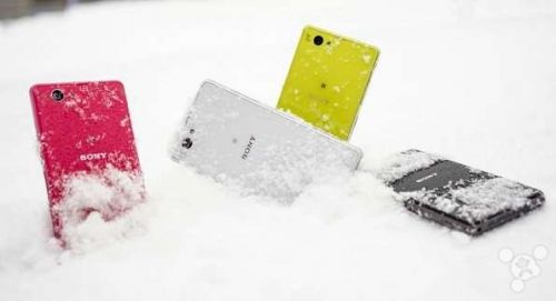 索尼承认xperia+z1+compact采用塑料后盖