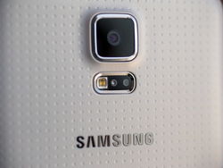 三星新一代GALAXY S5上手试玩：进化 而不是革命[图]0