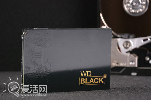 鱼与熊掌不必选择 体验WD Black2双驱动器硬盘合璧[图]5
