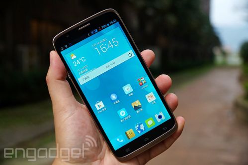 InFocus M320深度动手玩：有八核也有800万像素前相机0