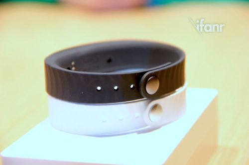 OPPO Find 7和O-Band 上手：难超越Find 5手环是亮点[图]24