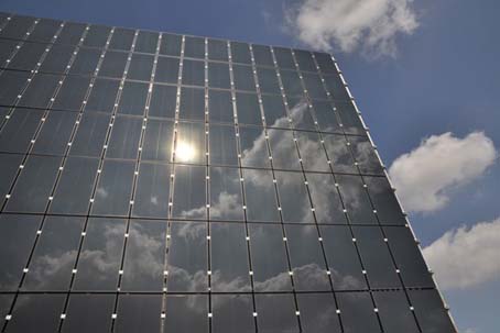 光伏发电最佳装备:CIGS薄膜电池