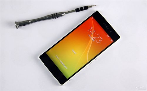 索尼国行移动版Xperia Z2完全拆解0