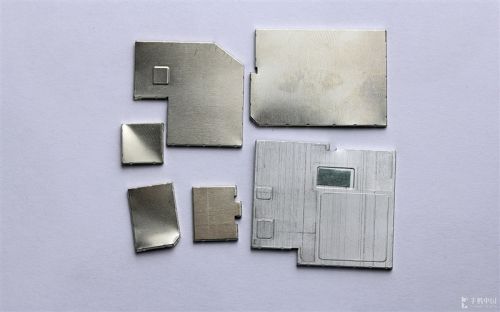 索尼国行移动版Xperia Z2完全拆解1