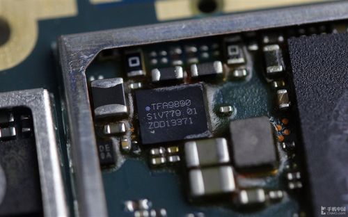 索尼国行移动版Xperia Z2完全拆解6