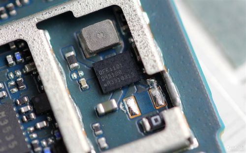索尼国行移动版Xperia Z2完全拆解3