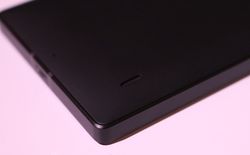 这下合手了 诺基亚WP8.1新旗舰Lumia 930上手玩5
