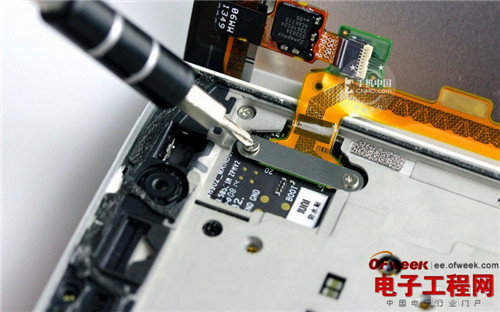 完爆小米3?顶配机皇IUNI U2芯片级拆解 (2)