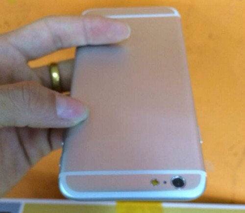 贴吧惊现iPhone6真机