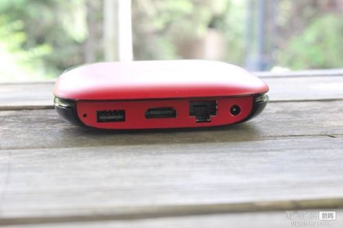天猫魔盒1S评测:性能小幅升级 外观大变样