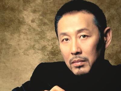 联通新款商务 手机 大器III敲定 陈道明 代言_产品