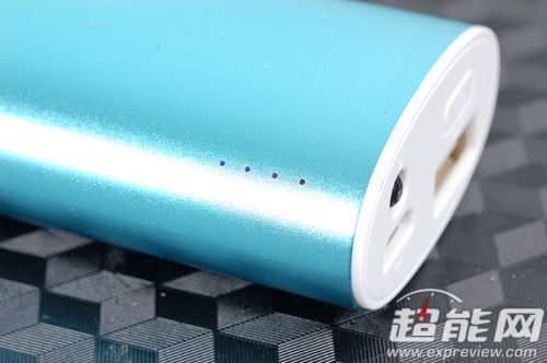 移动电源评测之二十二：羽博炫彩魔棒评测8