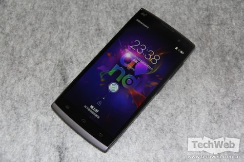 运营商定制机的设计标杆 中国移动M811 4G手