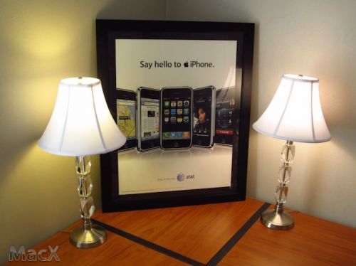 包装完整带塑封的初代 iPhone 拍卖价格堪比买