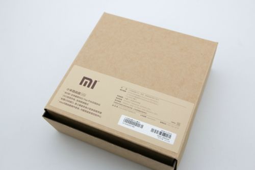 <em>小米路由器mini</em>开箱
