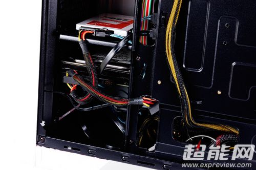 可彩绘的机箱，先马时空战士评测7