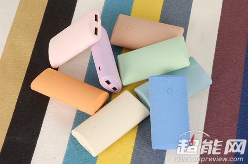 集齐八款颜色可召唤神龙？影驰“派”移动电源正式版图赏8