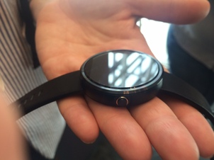 现场体验Moto360: 块头大 美到哭9