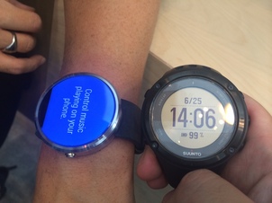 现场体验Moto360: 块头大 美到哭2