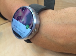 现场体验Moto360: 块头大 美到哭7