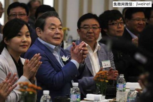 三星禁止员工俯视董事长李健熙