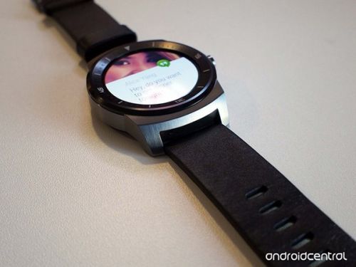 真正圆形屏幕：LG G Watch R上手试玩1