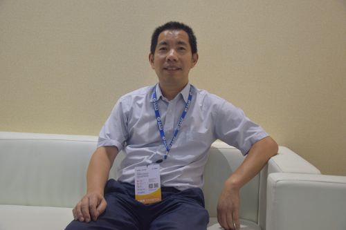 以芯片技术突破带动发展 光迅科技先做强再做