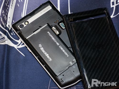 13342元的奢华保时捷黑莓P'9983组图赏_产品