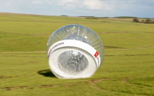 把车装进太空球，这创意也是醉了_电子观察_元器件交易网