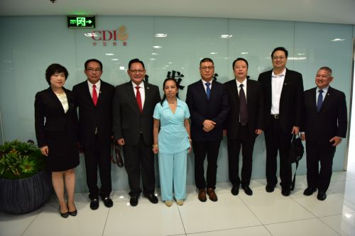 菲律宾前总统阿罗约及代表团一行到访中发控股集团3
