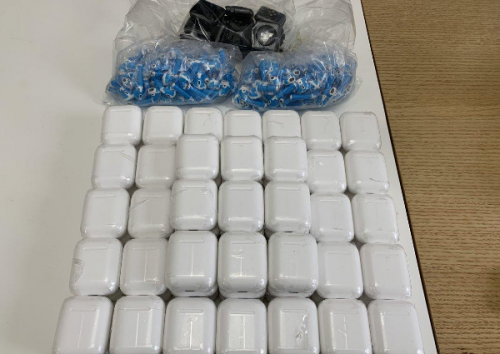 AirPods2代果然有戏！苹果新系统泄露天机1
