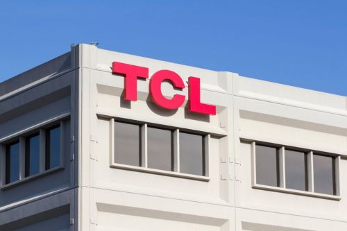 TCL电子推出首个基于AI大模型技术生成的定制内容栏目0